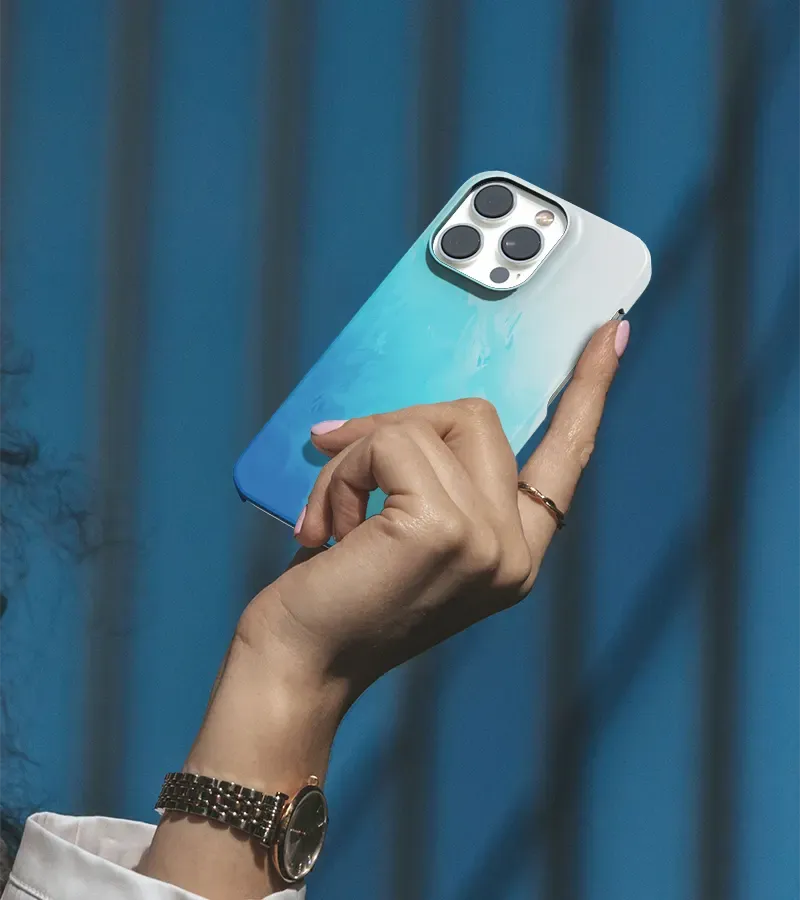 imgi_8_Sea-Breeze-Case-In-Hand